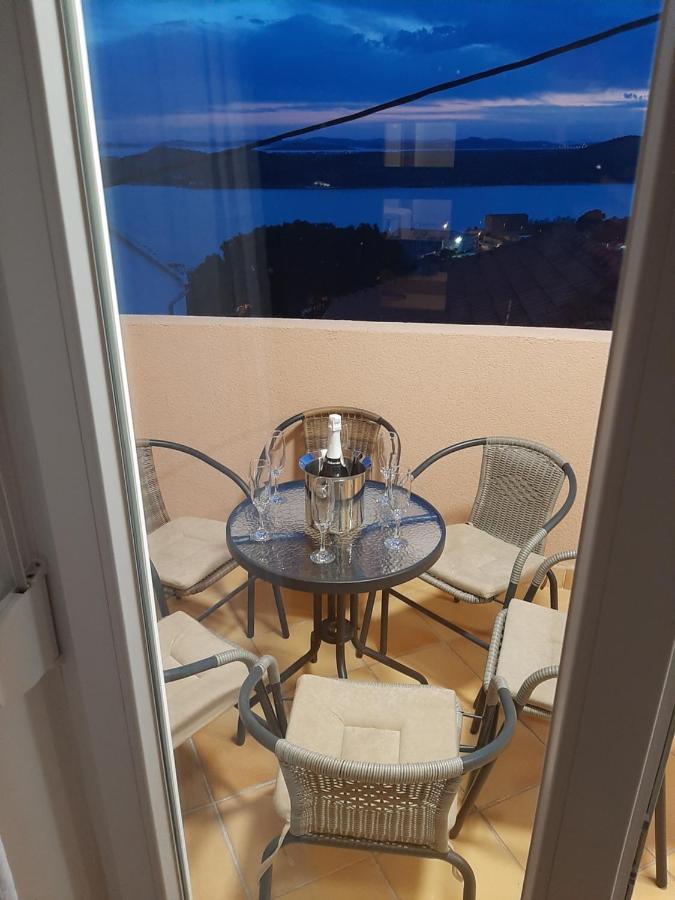 Bella Vista Apartment Σίμπενικ Εξωτερικό φωτογραφία