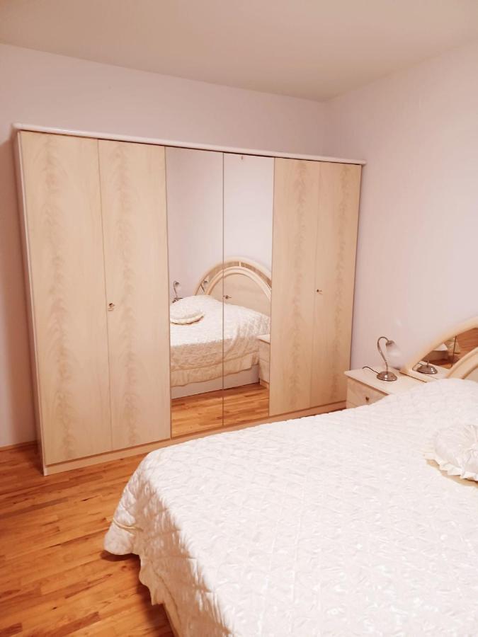 Bella Vista Apartment Σίμπενικ Εξωτερικό φωτογραφία