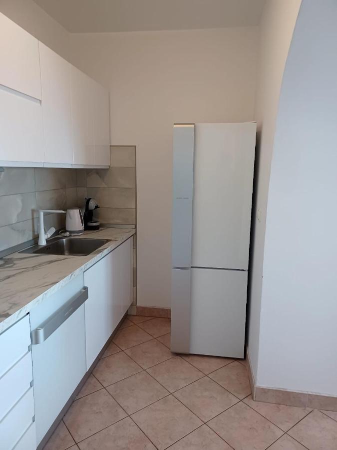 Bella Vista Apartment Σίμπενικ Εξωτερικό φωτογραφία