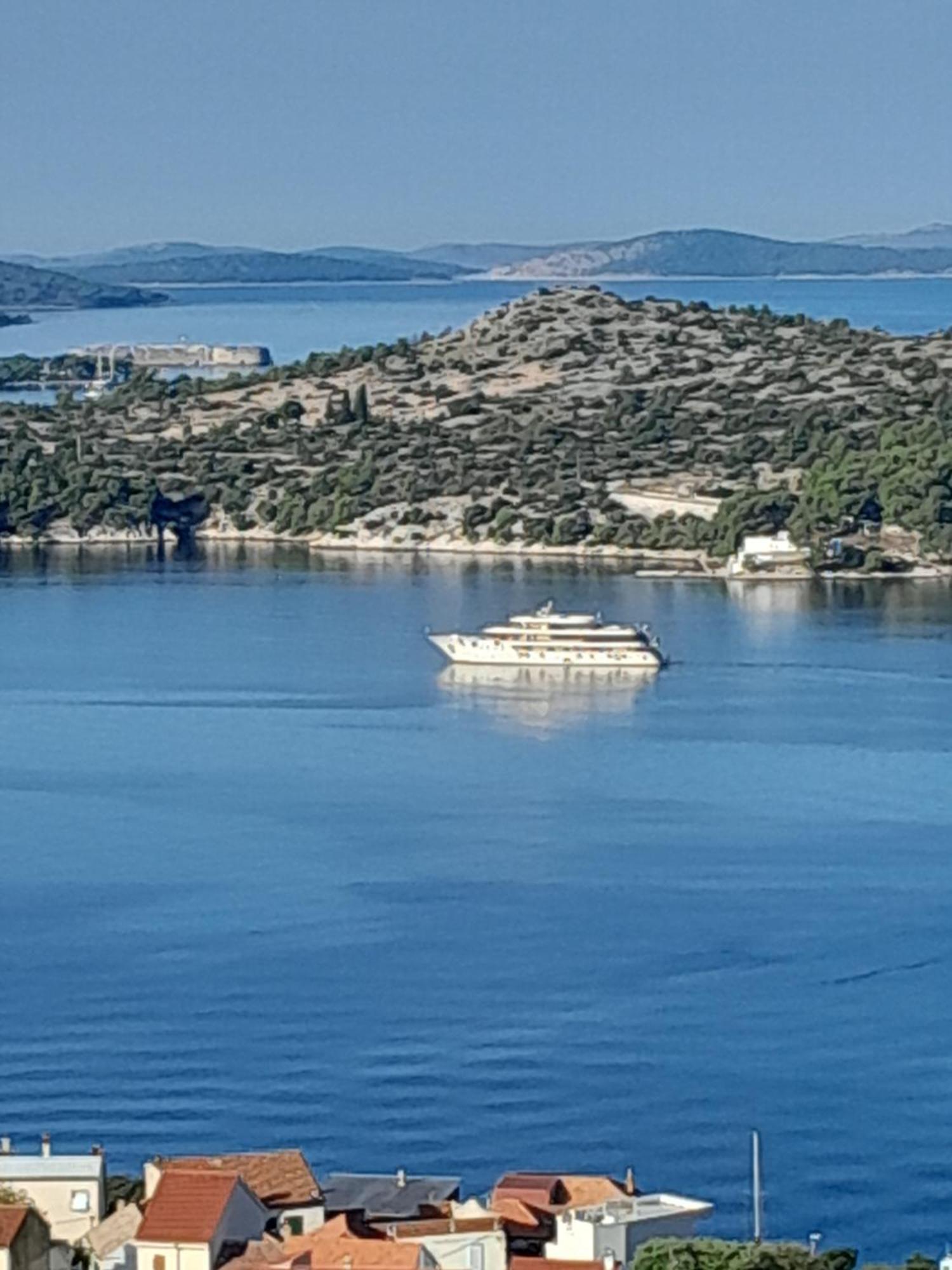 Bella Vista Apartment Σίμπενικ Εξωτερικό φωτογραφία